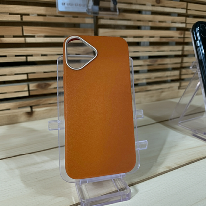 Cover colorata iPhone 16 Plus marrone - Proteggi il tuo smartphone con stile - MOKO