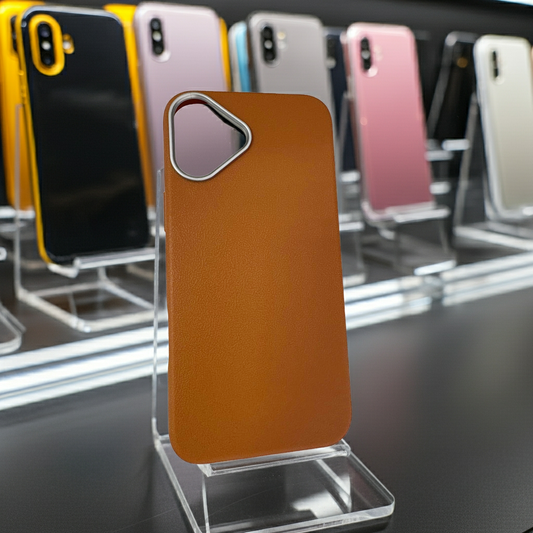Cover colorata iPhone 16 Plus marrone - Proteggi il tuo smartphone con stile - MOKO