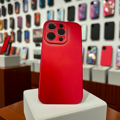 Cover iPhone 15 Pro rossa - Proteggi il tuo smartphone con stile - MOKO