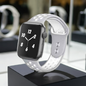 Cinturino smartwatch argento bianco per un'eleganza moderna - MOKO