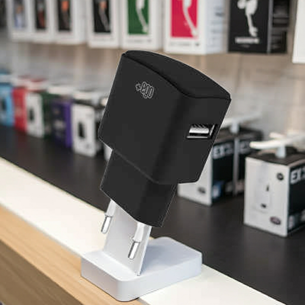 Caricatore USB rapido per ricarica veloce e sicura - MOKO